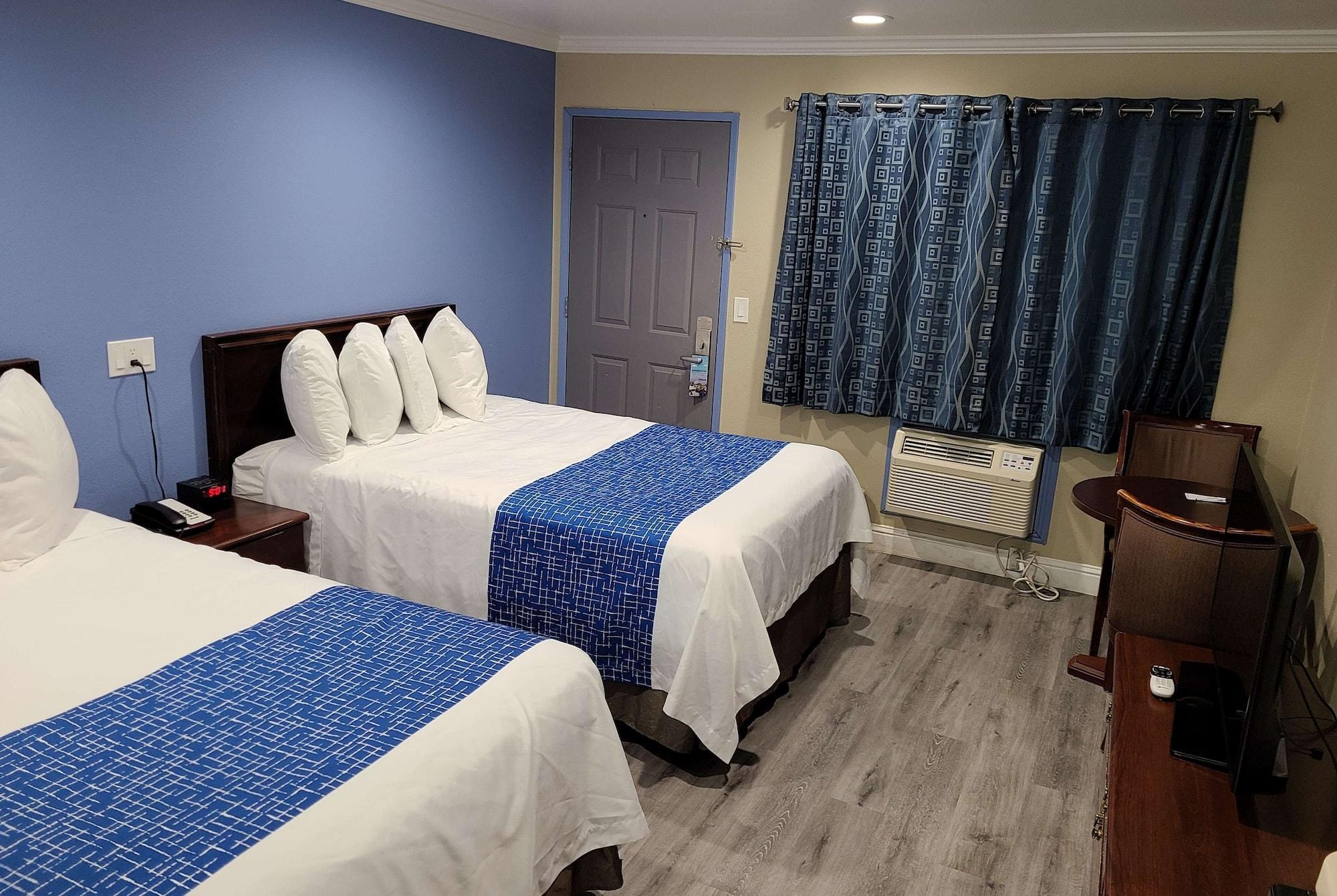 Travelodge By Wyndham קלירלייק מראה חיצוני תמונה